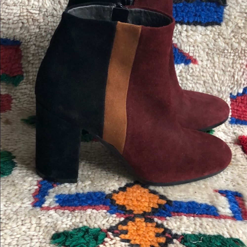 Anthropologie Alba Moda color block boots as 37